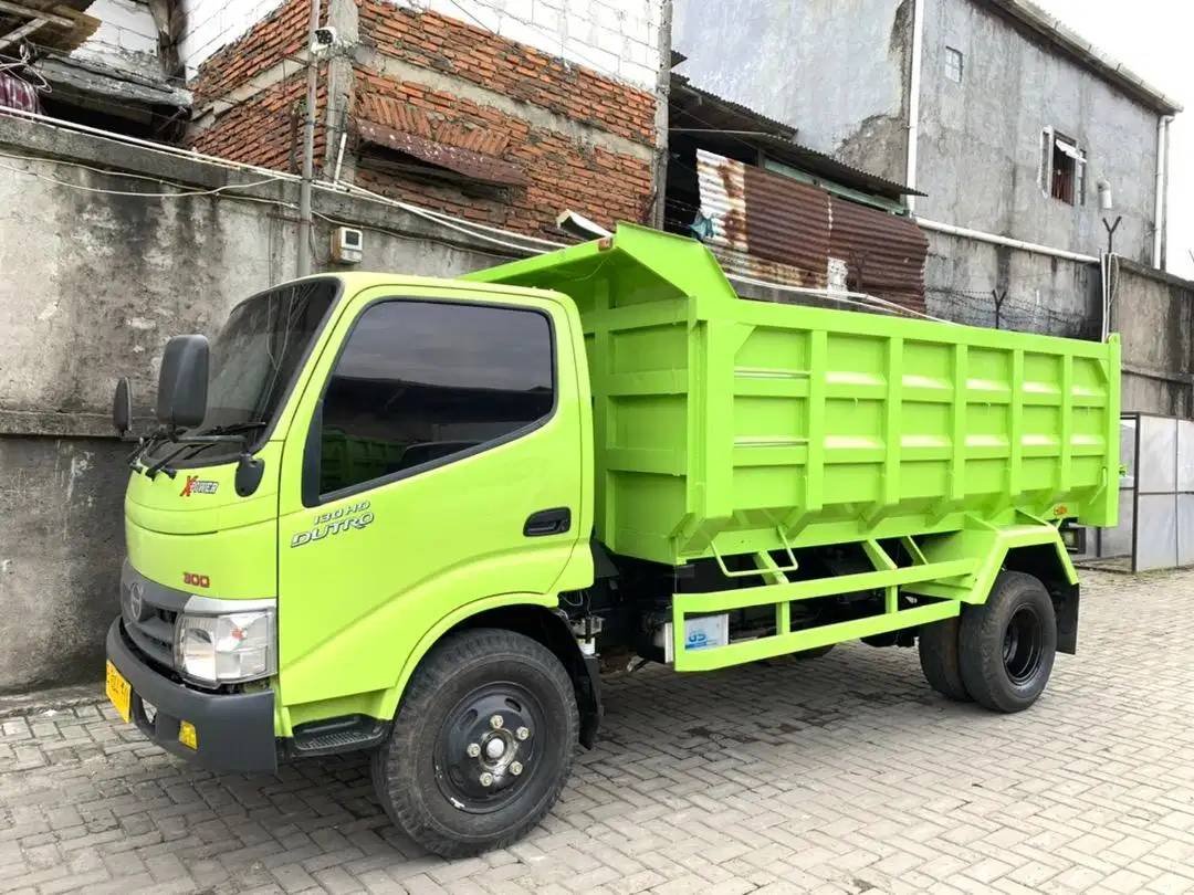 Dump Truck